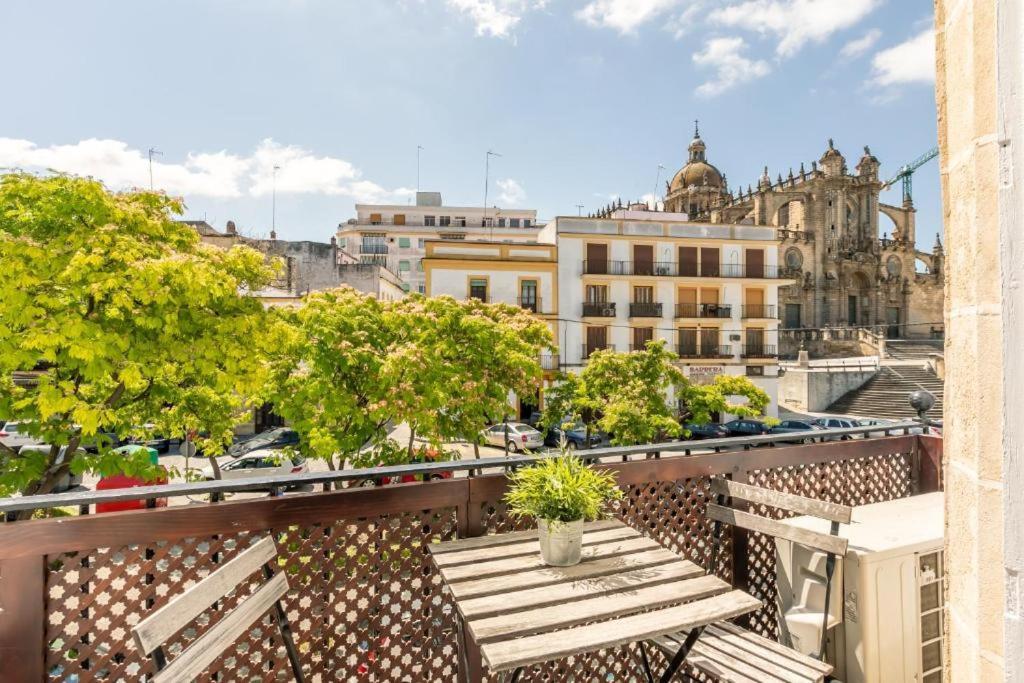 Catedral Suites Jerez جيريز المظهر الخارجي الصورة