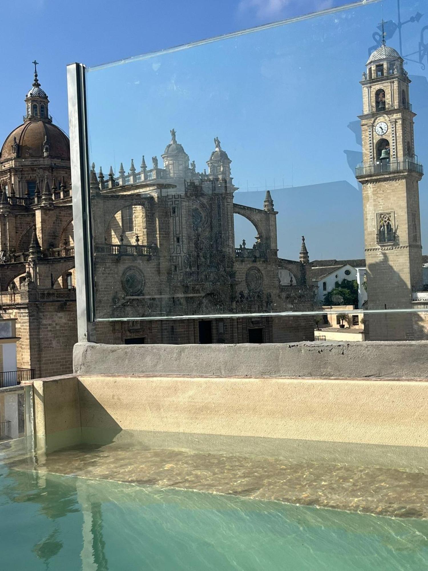 Catedral Suites Jerez جيريز المظهر الخارجي الصورة
